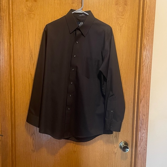 Stafford Other - Stafford Wrinkle-free Men’s Dress Shirt.  Size 16 (34).  Excellent condition.